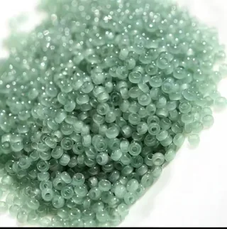 glass seed bead cluster, jade green