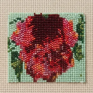 rose motif bead cluster